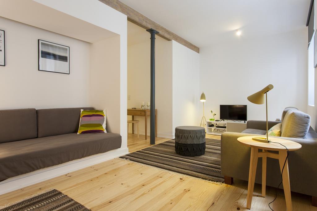 Joivy Cosy 1-Bed Flat With Workspace In Santa Catarina, Moments From Luis De Camoes Sq Lisboa Pokoj fotografie