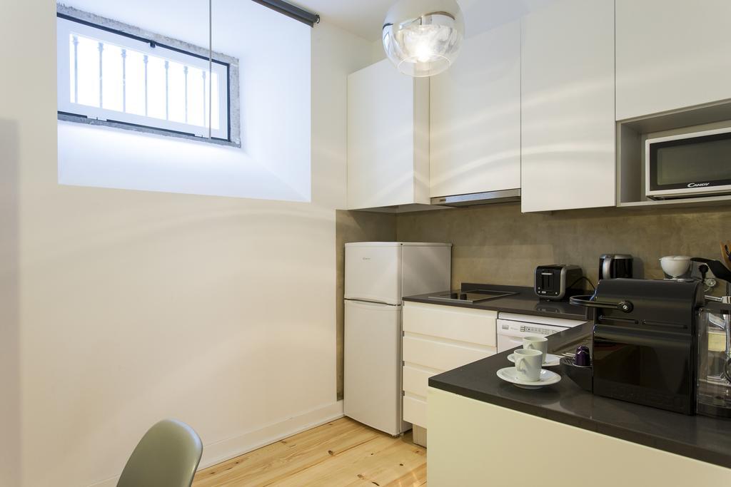 Joivy Cosy 1-Bed Flat With Workspace In Santa Catarina, Moments From Luis De Camoes Sq Lisboa Pokoj fotografie